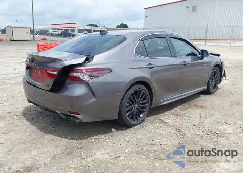 2022 Toyota Camry Xse z USA, uszkodzony, nr VIN 4T1K61AKXNU010138